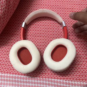 Red Motorola Unused Headphone Pulse Max