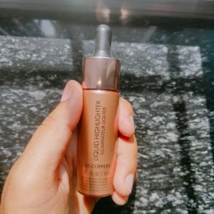 Swiss Beauty Liquid Highlighter