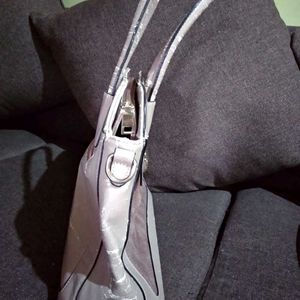 CODE Handheld Bag