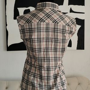 Burberry Nova Check Sleeveless Button Down Shirt