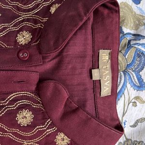 Tasva Maroon Thread Embroidered Kurta Set