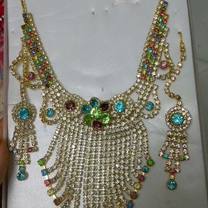 Multi Colour Women's Necklace And Earrings