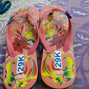 Brand new Ladies Flipflop slippers-Peach