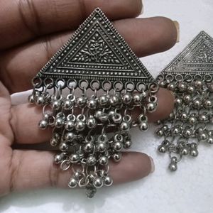 Triangle Earing