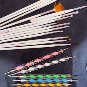 42 Items Nail Art+ Brushes
