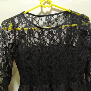 Black Lace Dress. Small Size. Like New