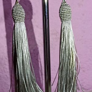 Silver Tassel