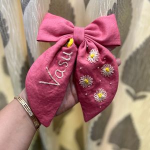 Hand Embroidered Bow Clip