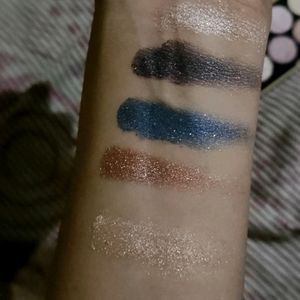 Makeup revolution eyeshadow Palette