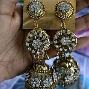 Long Jhumka