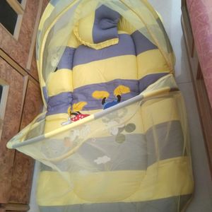 Brand New Big Size Baby Bedding Set With Mosquito