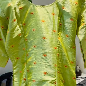 L | Lime Green Silk Kurti 3/4th Sleeves