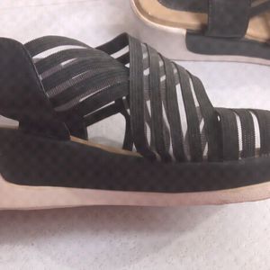 Black Striped Wedges Sandal