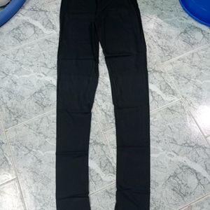 Black Color Leggings Pant