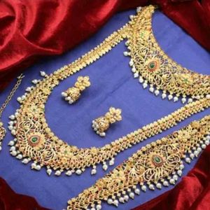 Gold Plated Jewellery Set