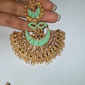 Earrings With Mangtika Set