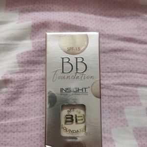 Insight Foundation 02 Medium Beige