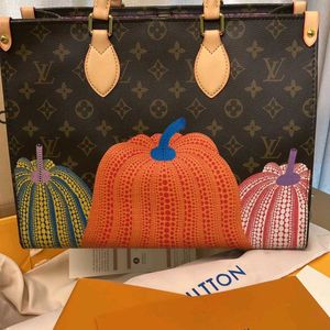 Louis Vuitton Handbags Premium Quality