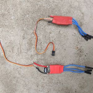 Simonk  2 Piece 30a Esc In Good Condition