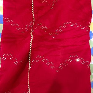 Red Dupatta