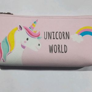 NEW UNICORN WORLD POUCH 🦄