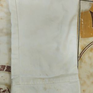 Off White Denim 3/4th Jeans