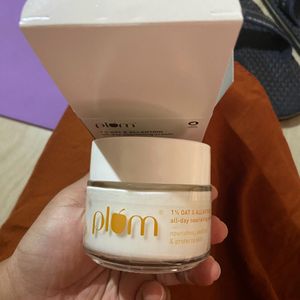 Plum Moisturiser