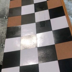 Compatible Wooden Chess