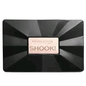 Makeup Revolution Eyeshadow Palette