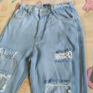 Damage Pants, 28 Size, Like New With No Tag