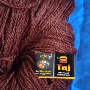 Coffee colour yarns