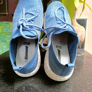New Shoe Selling Because Of Size Issue