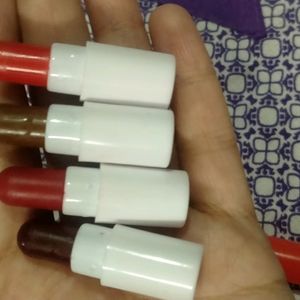 4 Capsule Lip Color