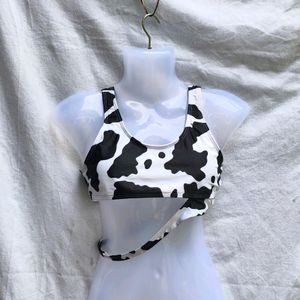 85P. WHITE AND BLACK CUTE TOP