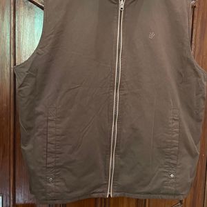 Half Sleeves Reversible Winter Jacket