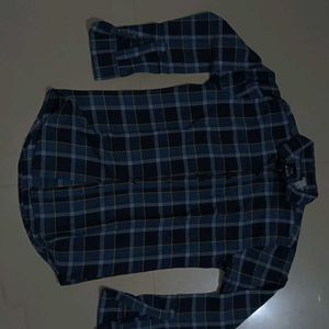 Men Formal Shirt Checks Design