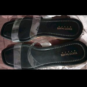 TRANSPARENT STRIP BLACK BRAND NEW FOOTWEAR