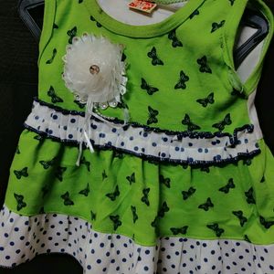 Kids Green 🟢frock Small