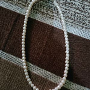 Pure Pearl Necklace