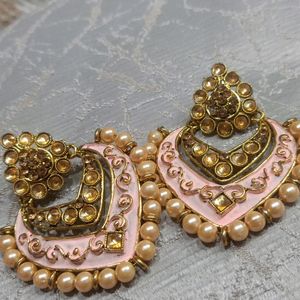 New Earings Pair Trending