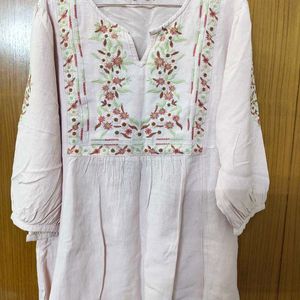 MAX Tunic With Colorful Embroidery