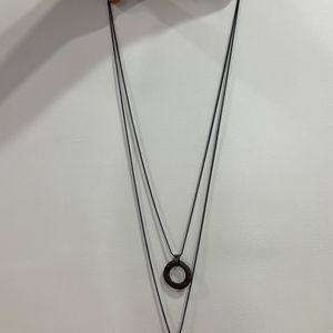 Black Double Chain Circle Pendant Necklace