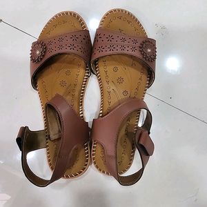 Sandle- Brown