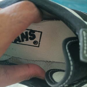 Vans Shoe