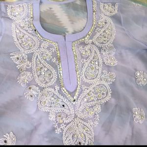 Chikankari kurti