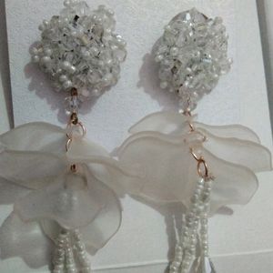 Chari White Earrings