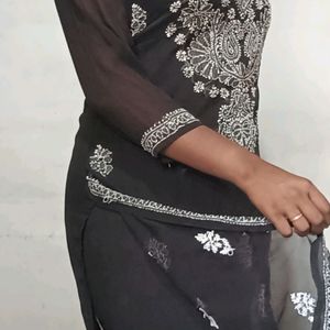 Black colour beautiful chickenkarri kurta