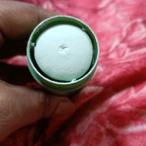 Green Mask And Olivia Water Proof Makeup Stick