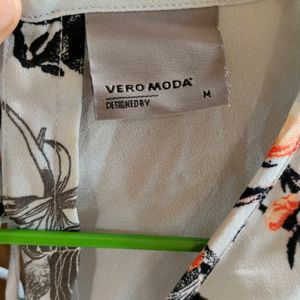 Vero Moda "M" Size Top