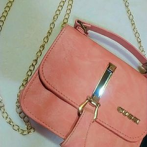Peach Colored Gucci Handbag/ Slingbag
